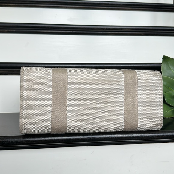 Lululemon two tone Canvas Tote Bag Beige Structured Gym Work School Bag neutral - Picture 10 of 13